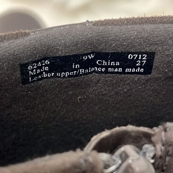 Clark’s Ingalls Dover Brown Side Zip Buckle Boots Booties. Sz 9 D20 - Picture 9 of 9